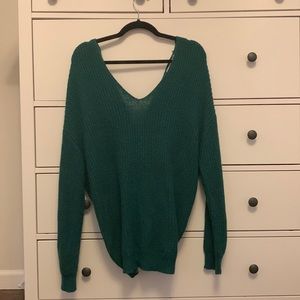 Long Green Sweater from Francesca’s. Size XL Woman’s clothing